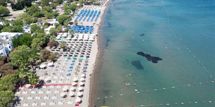 Turistler Plajda