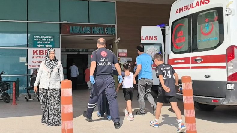 9 Yaşındaki Çocuk Kumbarasını Açmaya Çalışırken Yaralandı
