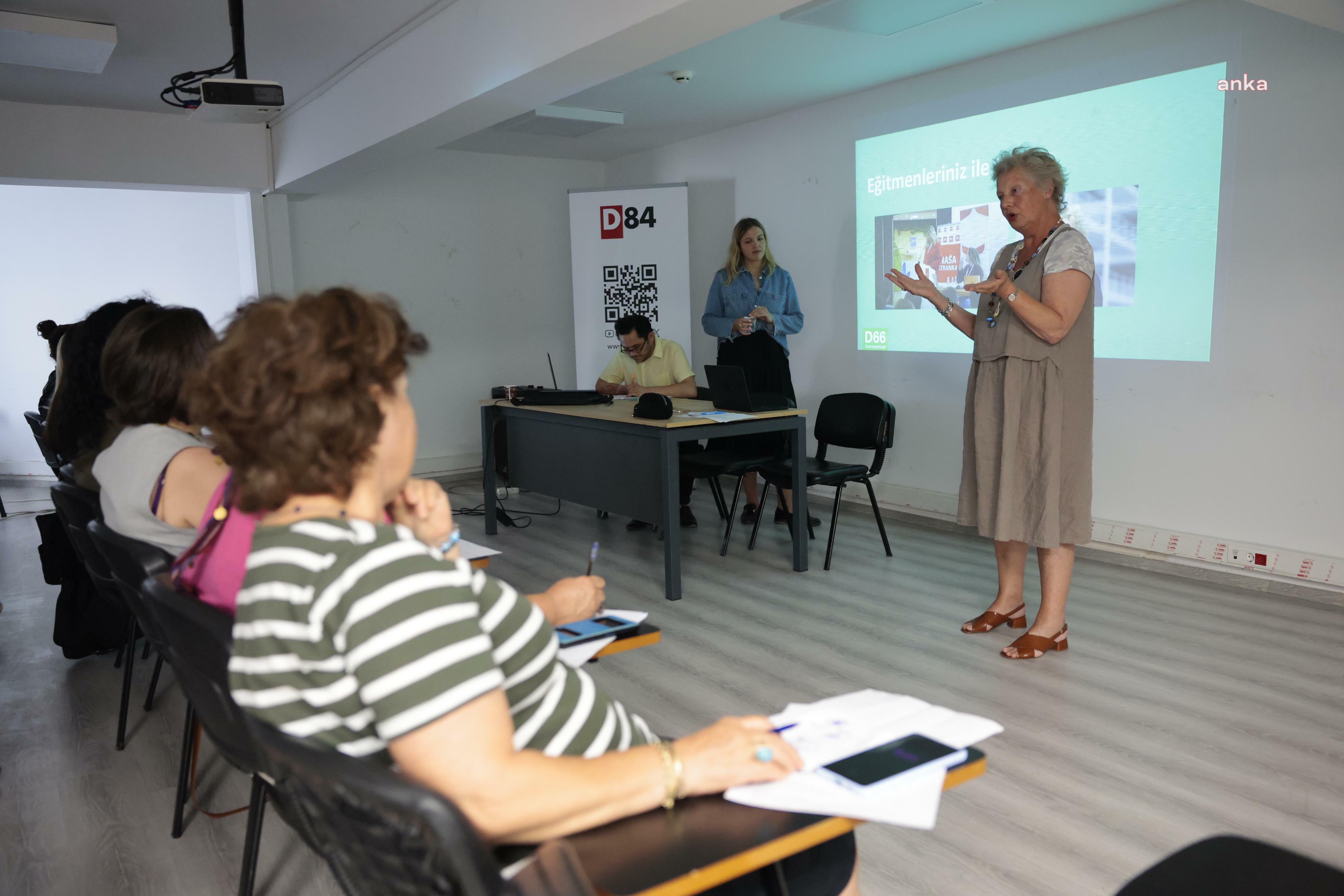 Kadın siyasetçiler programı