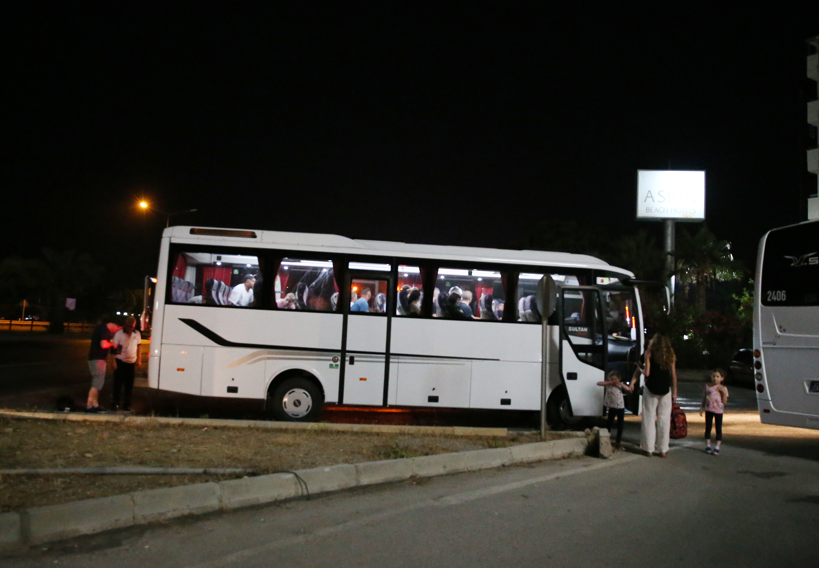 Otel yangını sonrası görüntü