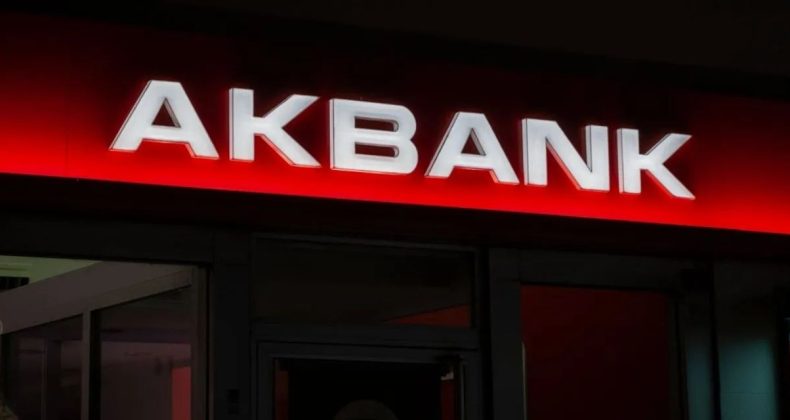 Akbank, 765 Milyon TL’lik Büyük Satış Gerçekleştirdi!