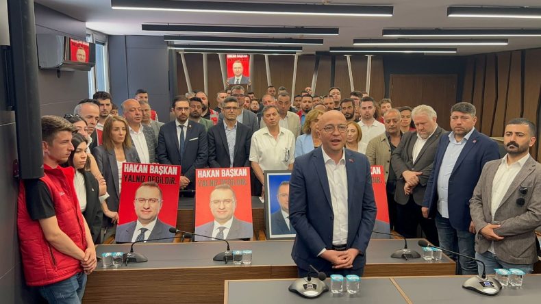 AKP’ye Geçmişti, İstifalar Peş Peşe Geldi