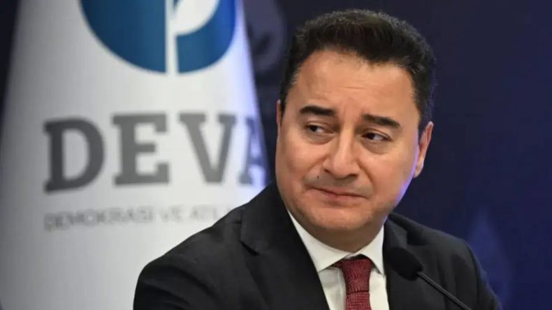 Ali Babacan’dan Ferdi Zeyrek için “Geçmiş Olsun” Telefonu