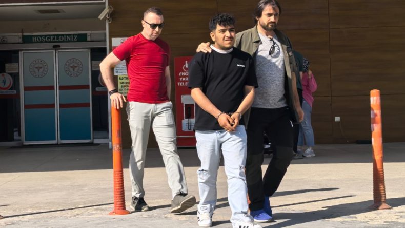 Arkadaşını Şakalaşırken Bıçaklayan Genç Gözaltına Alındı!