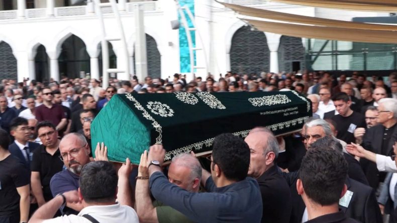 Asım Kibar son yolculuğuna uğurlandı