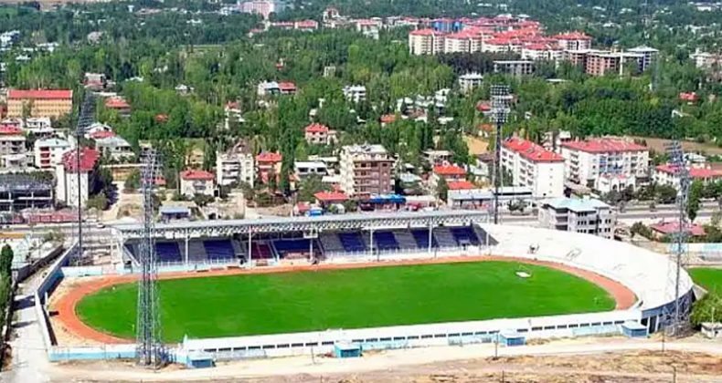 Atatürk Stadı Yıkılıyor: Yanında Yüksek Katlı Rezidanslar İnşa Edilecek