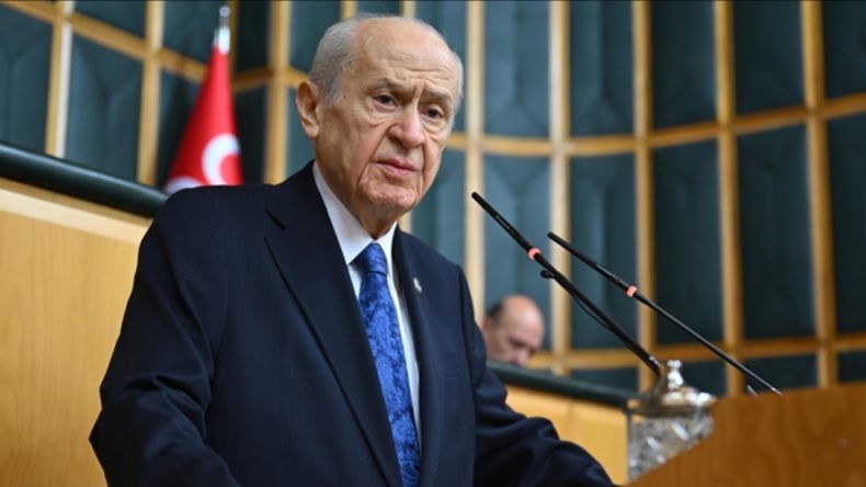 Bahçeli: Yeni bir anayasaya ihtiyaç olduğu kabullenilmeli