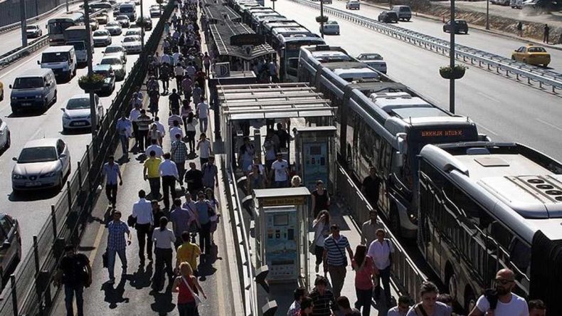 Bayramda Toplu Taşıma Kararı Resmi Gazete’de