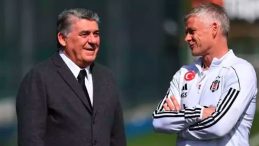 Beşiktaş Napoli’yi Köşeye Sıkıştırdı