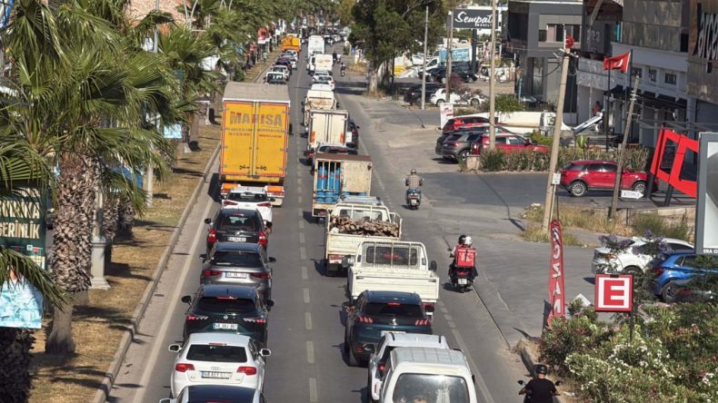 Bodrum’a Bayram Göçü: 24 Saatte 50 Bin Araç Girişi