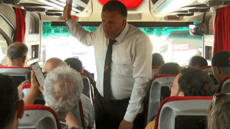 Bu defa tam tersi oldu: Türkiye’deki İranlılar otobüslerde yer bırakmadı