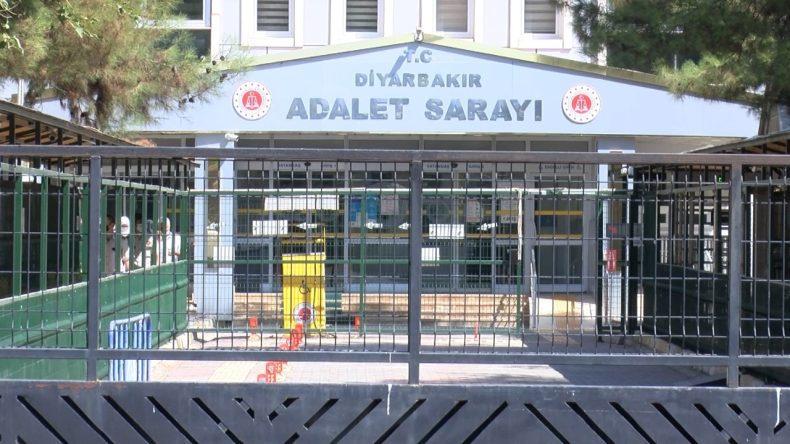 Çocuğu Kaçırmaktan Yargılanıyor: Her Şey Facebook ile Başladı