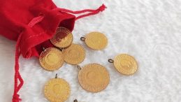 Çeyrek Altın Yükselişe Geçti: Rekor Kırıyor