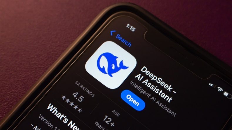 ChatGPT'nin Rakibi DeepSeek'e Şok Edici Yasak Geliyor
