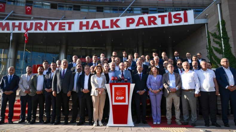 CHP’nin 81 İl Başkanı: Kayyum veya Butlan Kararını Tanımayacağız