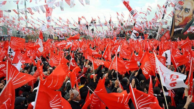 CHP’nin Yeni Durağı Avcılar: Özgür Çelik’ten Çağrı