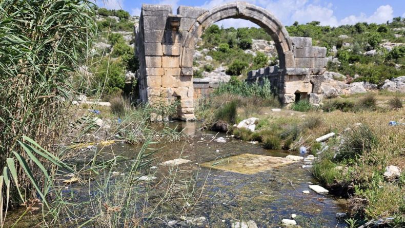 Çöplükten Turizm Cennetine! 1800 Yıllık Kutsal Çeşme Yeniden Doğuyor