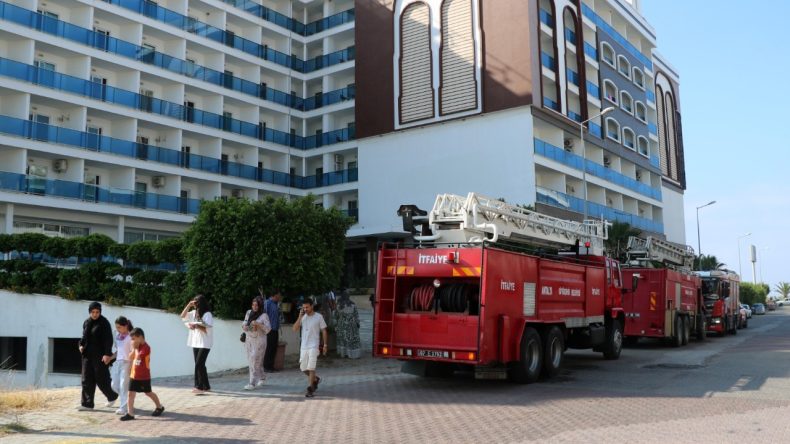 Defalarca Mühürlenmiş Otte Yangın Çıktı: 5 Yıldızlı Otel Alev Alev!