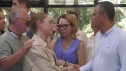 Demet Evgar, Ferdi Zeyrek’in Ailesine Taziye Ziyaretinde Bulundu