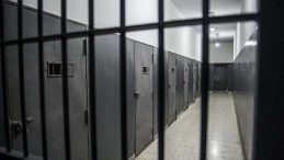 Depremler sonrası kaos: Onlarca mahkum firar etti