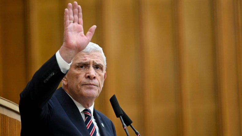 Dervişoğlu: Bahçeli ile Aramızdaki Sorun Beni Üzüyor