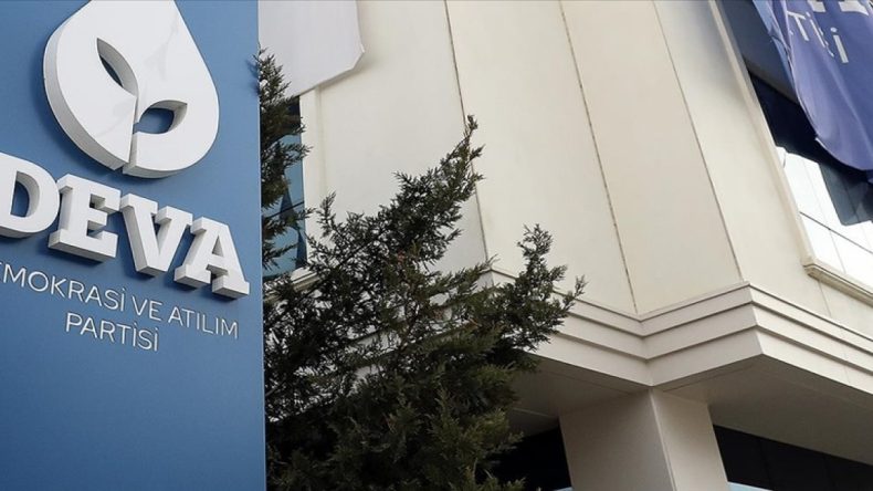DEVA Partisi’nden Anayasa Üzerine Tepkiler: “Bir Kişinin Cumhurbaşkanı Olması İçin Değiştirilmemeli”