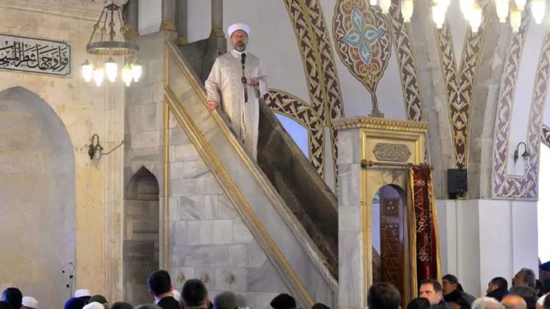 Diyanet’ten Sansasyonel Düğün Hutbesi: Gelin Hamamı, Bekarlığa Veda ve Cinsiyet Partileri