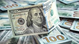 Dolar Son Üç Yılın Dip Seviyesinde