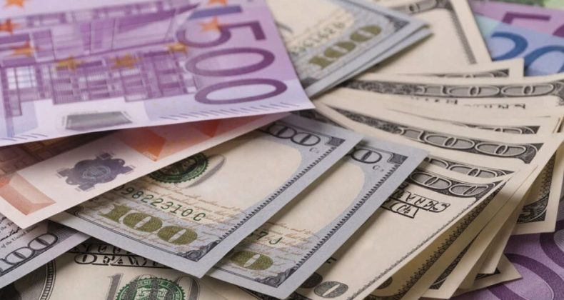 Dolar Yükselişini Sürdürüyor, Euro İse Sessizliğe Gömmüş Durumda