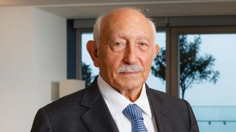 Duayen Sanayici Asım Kibar Hayatını Kaybetti
