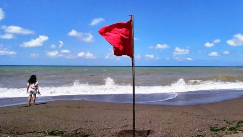 Düzce’de Denize Giriş Yasaklandı