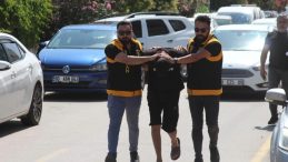 Ehliyeti Olmadan Ters Yöne Giren Sürücü, Kadın Şoföre Hakaret Etti ve Serbest Kaldı