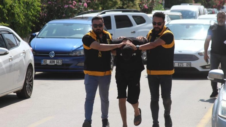 Ehliyeti Olmadan Ters Yöne Giren Sürücü, Kadın Şoföre Hakaret Etti ve Serbest Kaldı