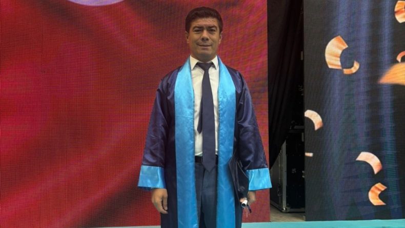Emekli Astsubay 7. Yükseköğretim Diplomasını Aldı