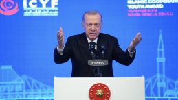 Erdoğan isim vermeden Trump’a seslendi: Nüfuzunu kullan