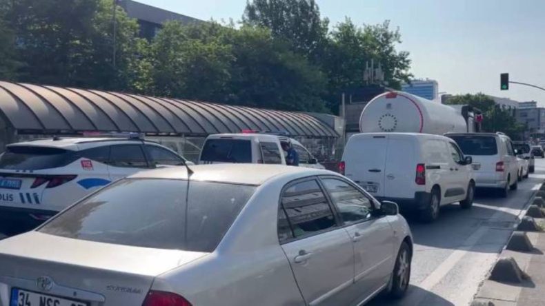Eyüpsultan’da Feci Kaza! Yakıt Tankerinin Çarptığı Yaya Hayatını Kaybetti
