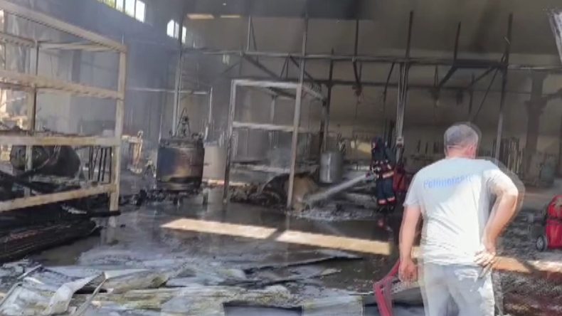 Fabrika Yangını: Bir İşçi Yaralandı