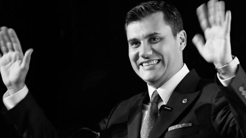 Ferdi Zeyrek için veda mesajı: İyi ki geçtin bu dünyadan