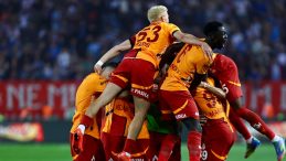 Galatasaray’ın Yıldızı Şok İçinde: Ağır Tehditler Aldı