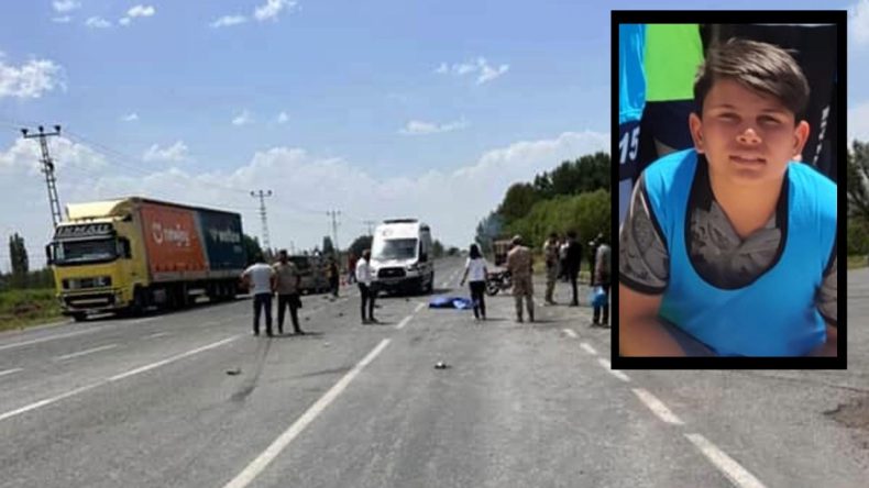 Genç Futbolcu Trafik Kazasında Hayatını Kaybetti
