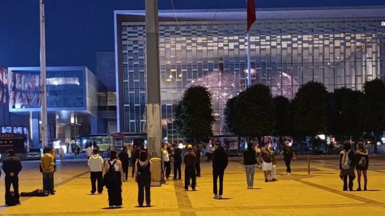 Gezi Parkı Eylemlerinin 12. Yılında “Duran Adam” Eylemi: 21 Gözaltı, 19 Kişiye Dava