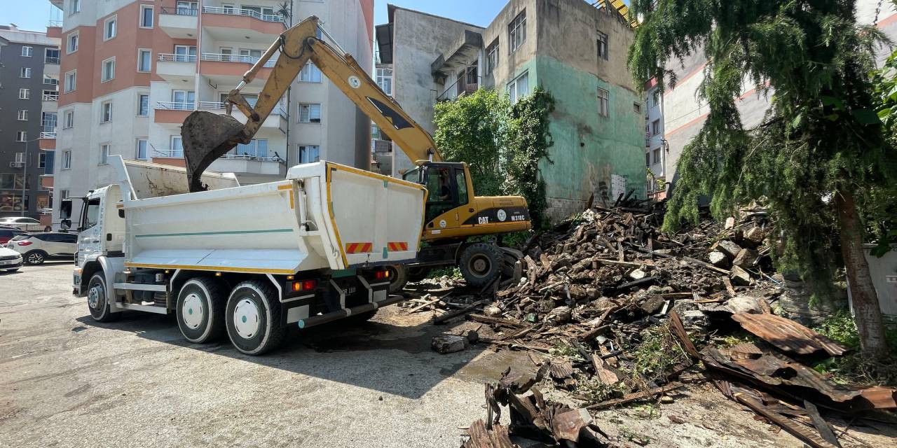Metruk Bina Yıkımı