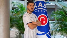 Gökhan Gül İçin Sıraya Girenler