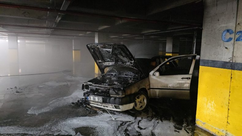Hastane Otoparkında Yangın Korkusu