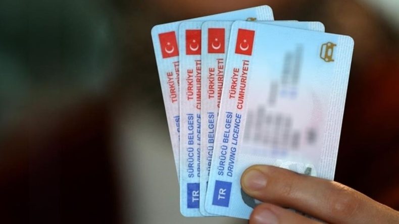 Hem Sızdı Hem Ceza Yedi: Ehliyetine 19 Yıl El Kondu
