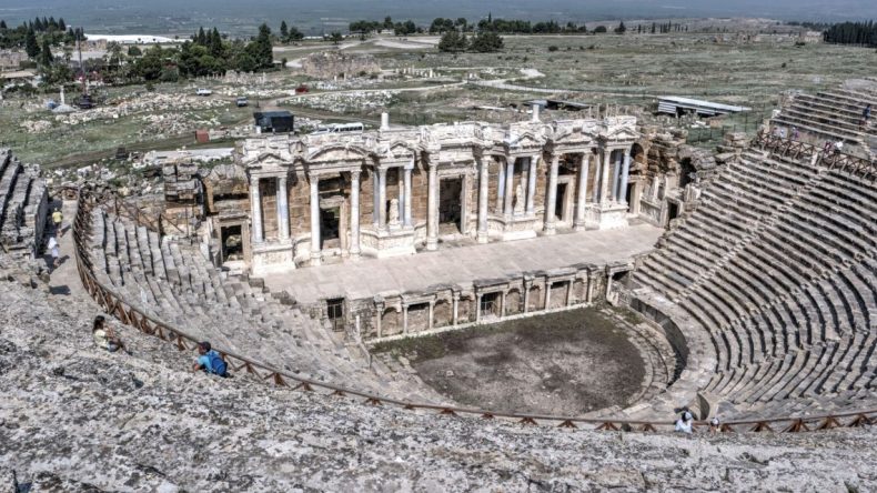 Hierapolis ve Laodikya Antik Tiyatrolarında ‘Opera ve Bale Gecesi’ Yapılacak