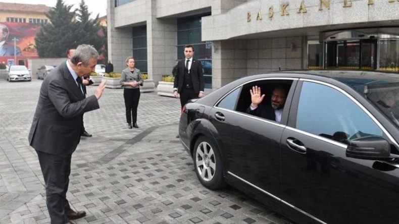 İBB Döneminde İstanbul Müftülüğüne Yasa Dışı Lüks Araç Tahsisi Yapıldı