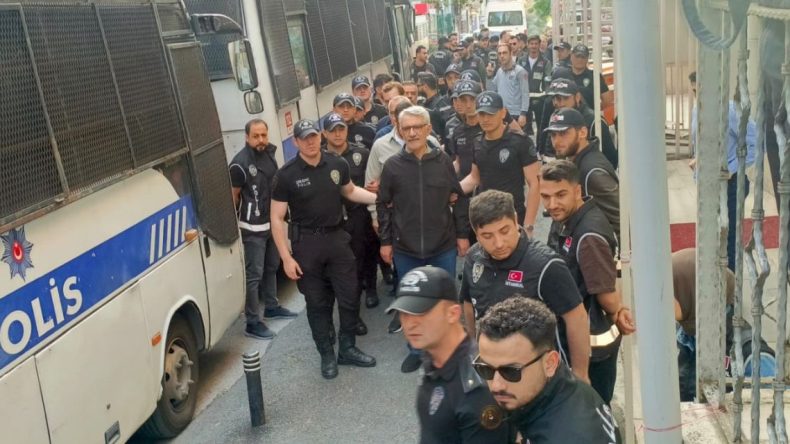 İBB’ye Yönelik 5. Dalga Gözaltıları Sağlık Kontrolünde
