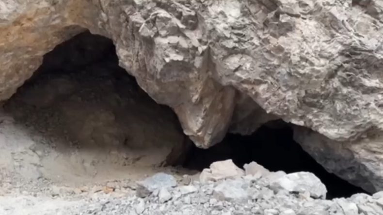 Irak’ın Kuzeyinde Teröristlere Ait Mağara Bulundu