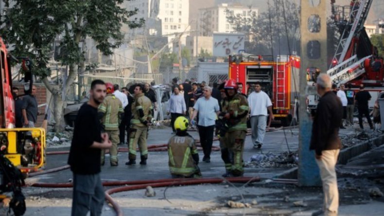İran’dan Doktorlara Seferberlik Çağrısı